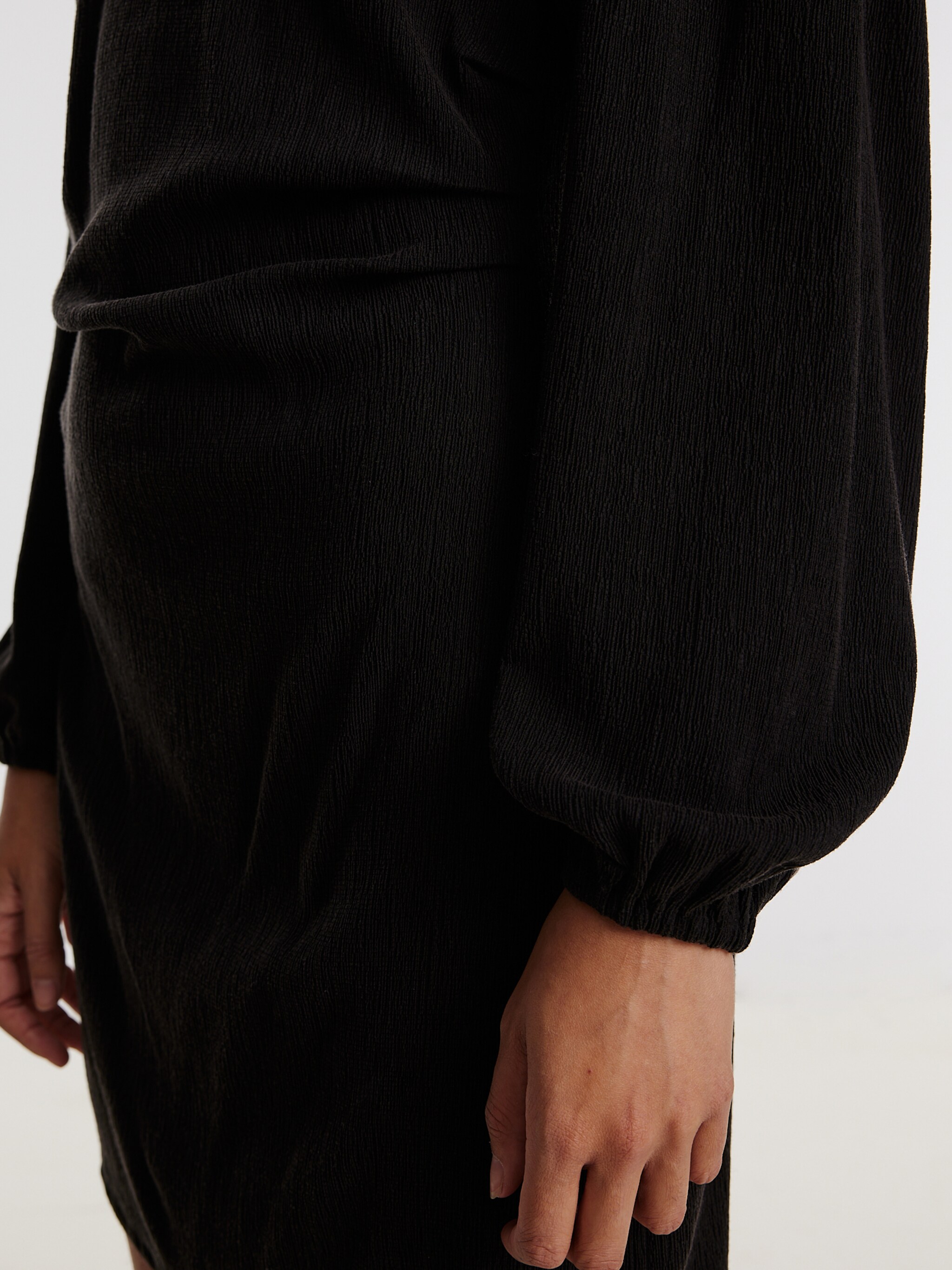 EDITED Producten Jurk 'Lewe' Zwart