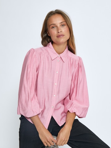 Peppercorn Blouse 'Gatty' in Roze