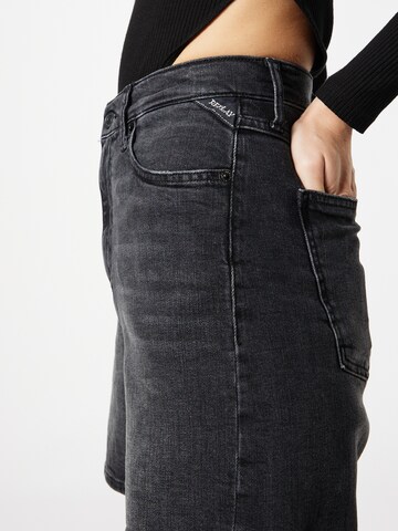 REPLAY Regular Jeans 'SHIRBEY' in Grijs