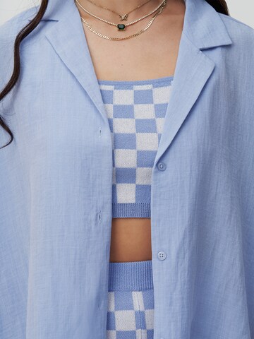 florence by mills exclusive for ABOUT YOU Bluse 'Break Time' in Blau