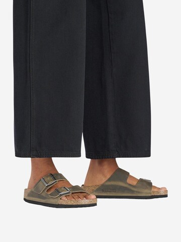 Sandalo 'Arizona 1027039' di BIRKENSTOCK in verde