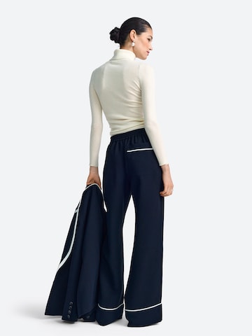 Regular Pantalon Rich & Royal en bleu