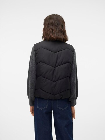 VERO MODA - Chaleco 'LIGAEVA' en negro
