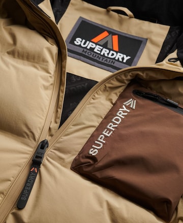 Veste fonctionnelle Superdry en beige