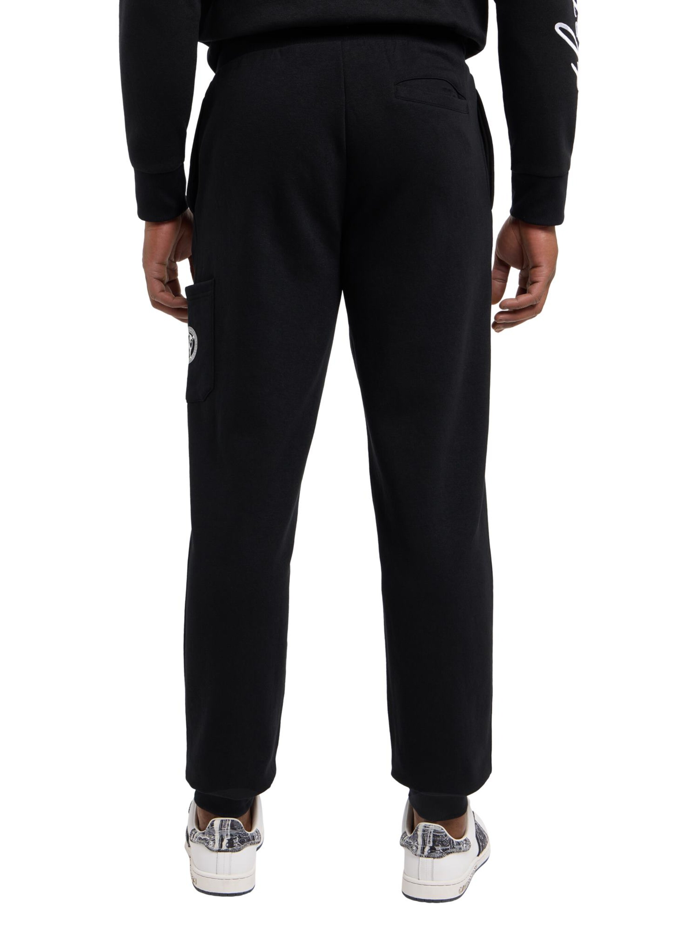 Carlo Colucci Tapered Trousers 'Domi' in Black
