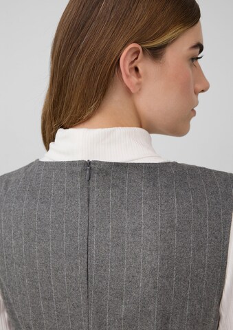 Robe s.Oliver en gris