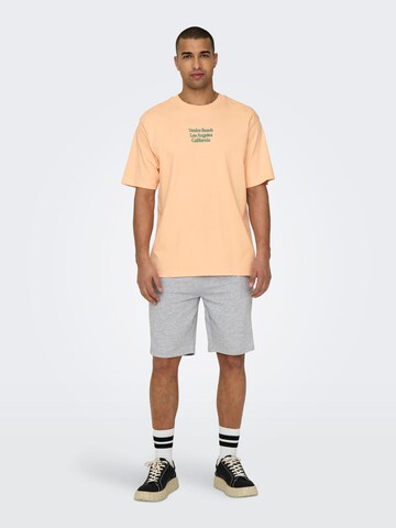 Only & Sons - Camiseta 'KENNY' en naranja