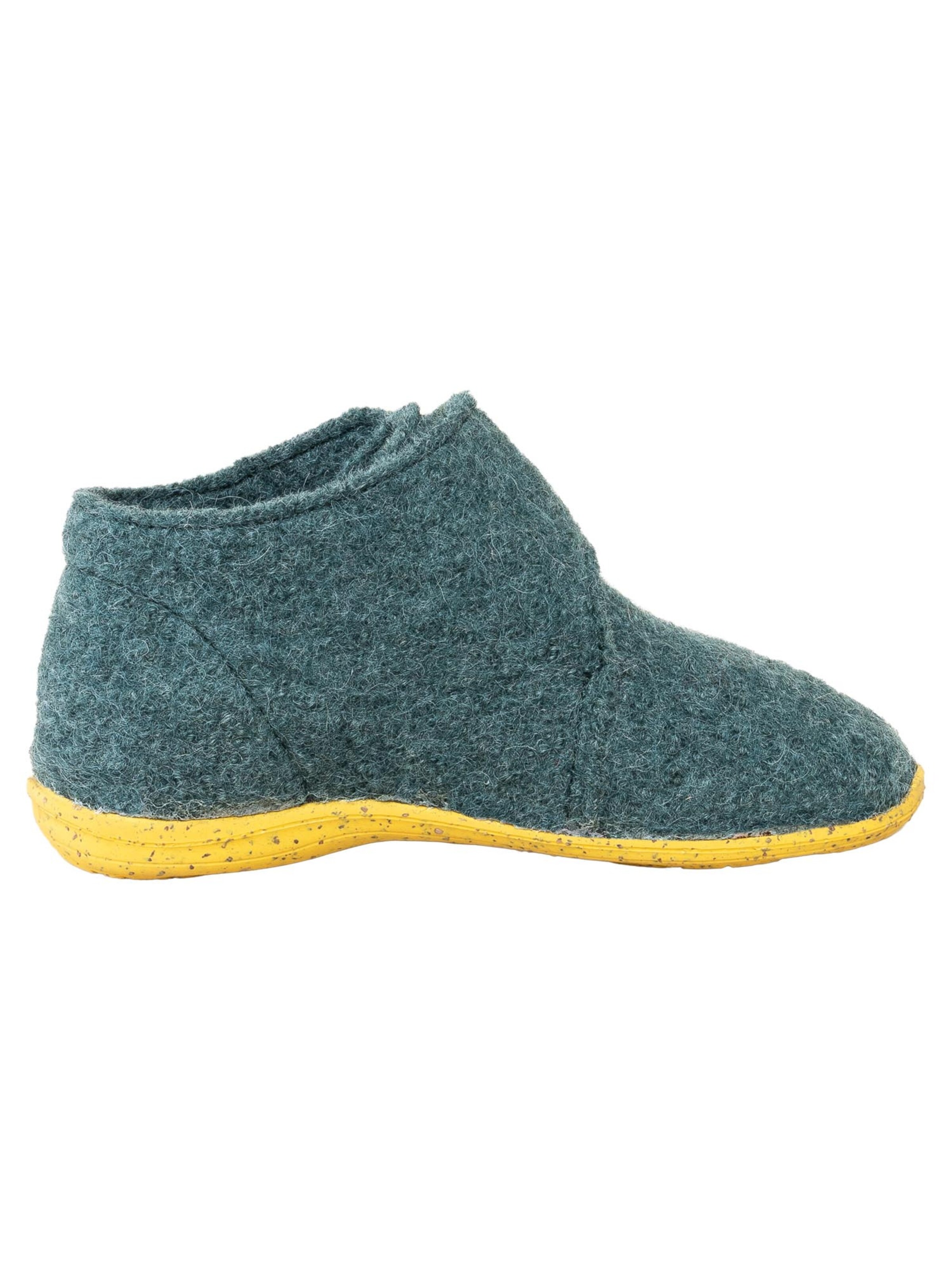 Gottstein Slippers 'Alpine Racer RU' in Green