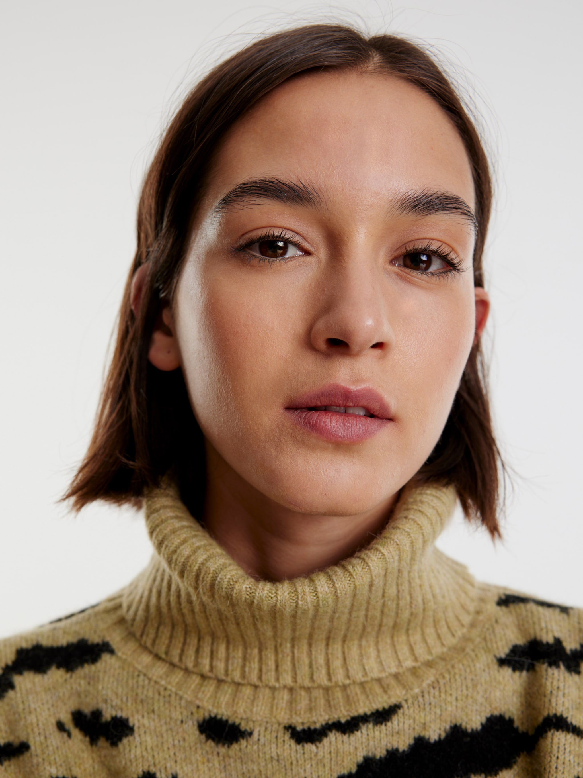 EDITED Produkte Pullover 'Enissa' grün