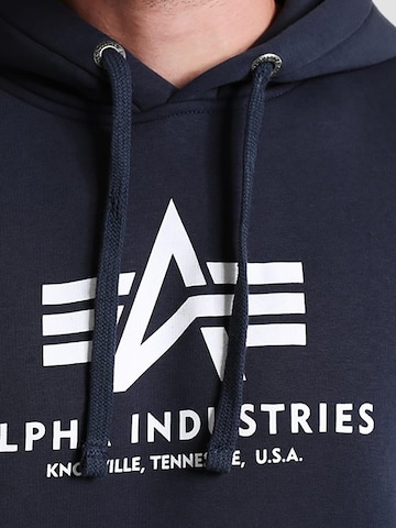 ALPHA INDUSTRIES Суичър 'Basic' в синьо