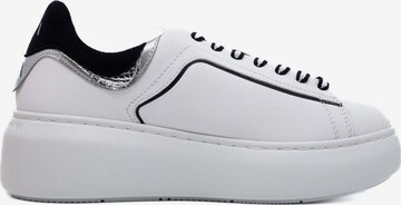 ARMANI EXCHANGE Sneaker in Weiß