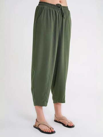 MixRay - Folgado Calças em verde