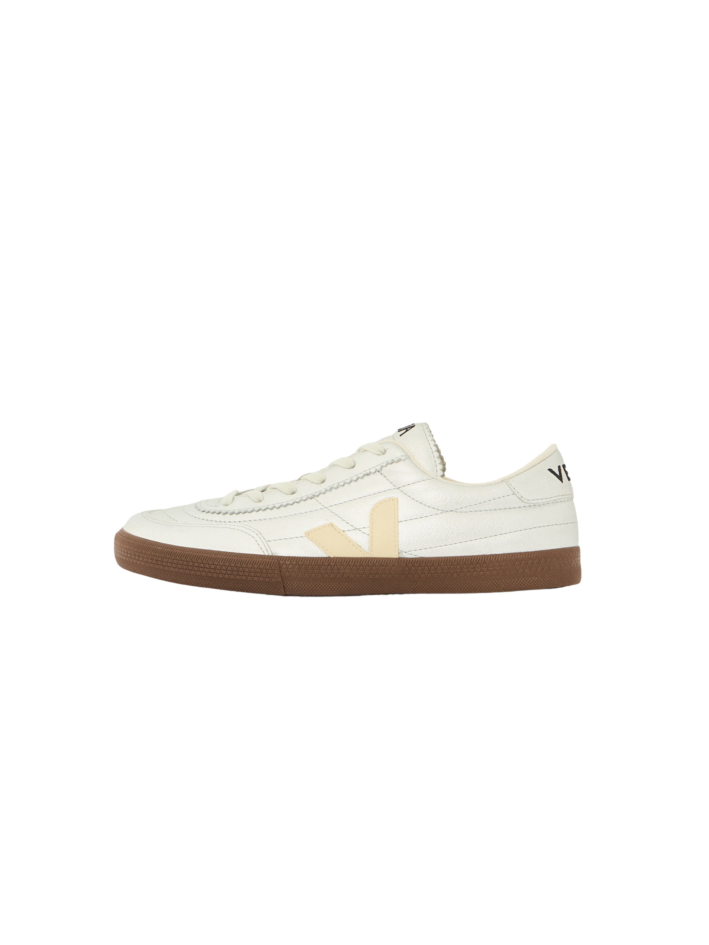 Veja Sneakers 'Panenka O.T.' in Silver: front