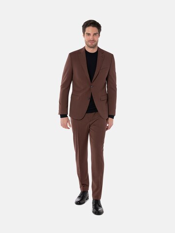 BENVENUTO Slim fit Trousers with creases '4032' in Brown