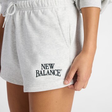 Regular Pantalon 'Trackside' new balance en gris
