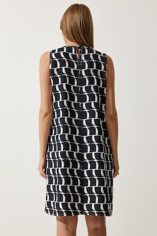 Happiness İstanbul Jurk in Zwart