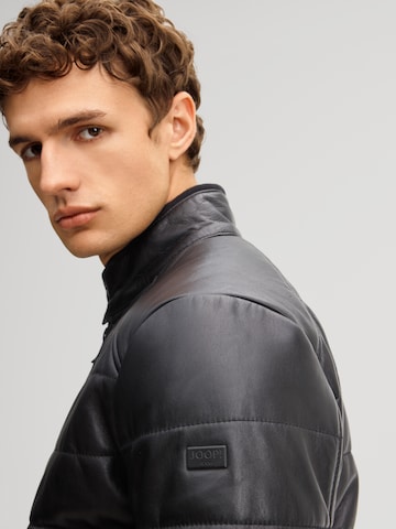 Veste mi-saison JOOP! Jeans en noir