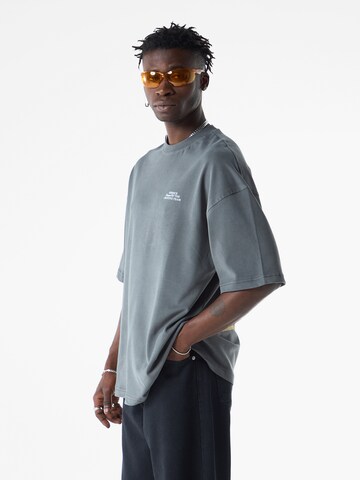 T-Shirt 'Mignonette' VAMOS CLO en gris