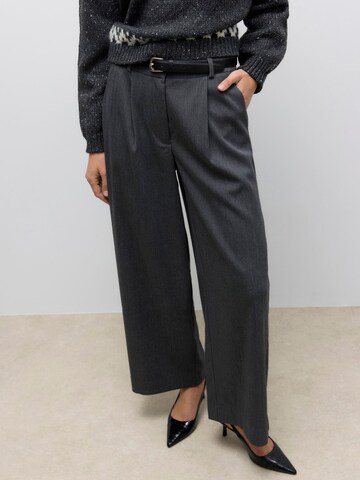 VERO MODA - regular Pantalón de pinzas 'AWTAIA' en gris: frente