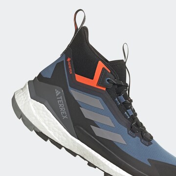 ADIDAS TERREX - Botas 'Free Hiker 2.0' em azul