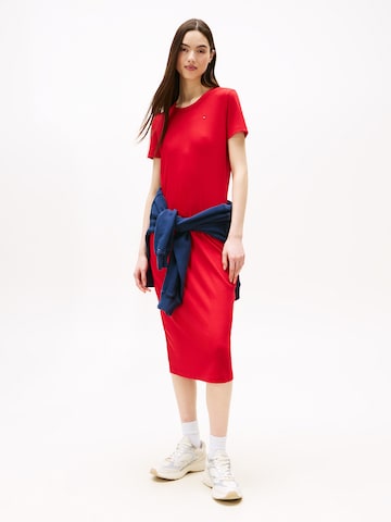 Tommy Jeans Jurk in Rood: voorkant