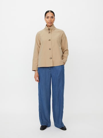 Veste mi-saison 'MaTynna' Masai en beige