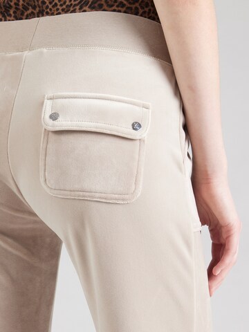 Juicy Couture Regular Trousers in Beige