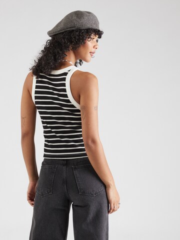 GAP Top in Black