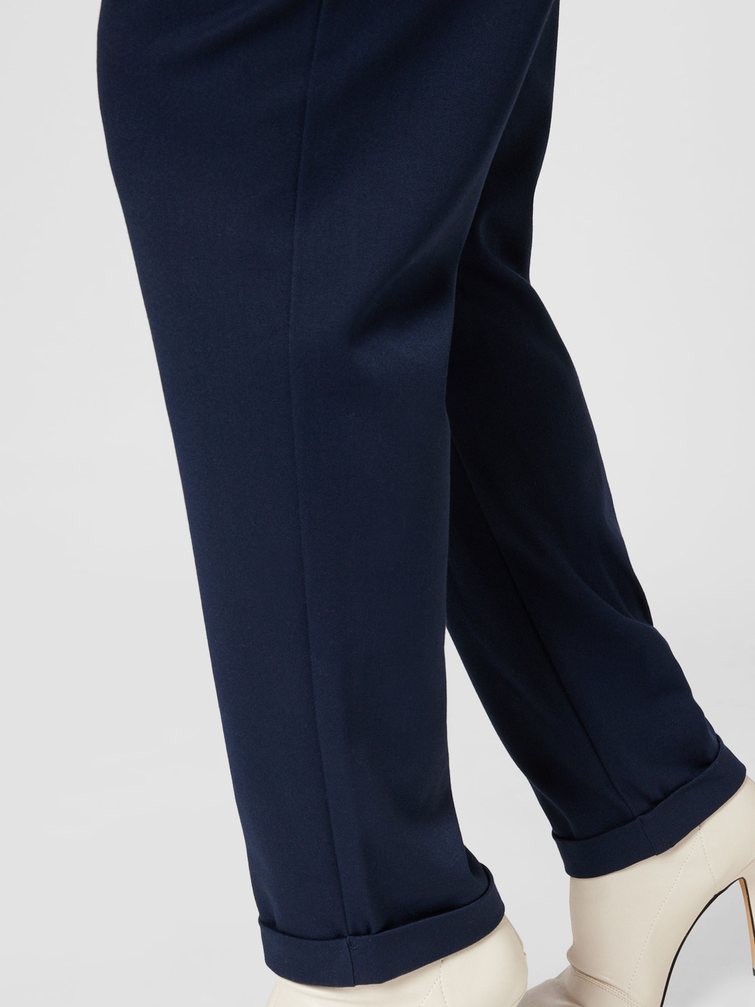 Abbigliamento Donna Vero Moda Curve Pantaloni KAYA in Blu Scuro 