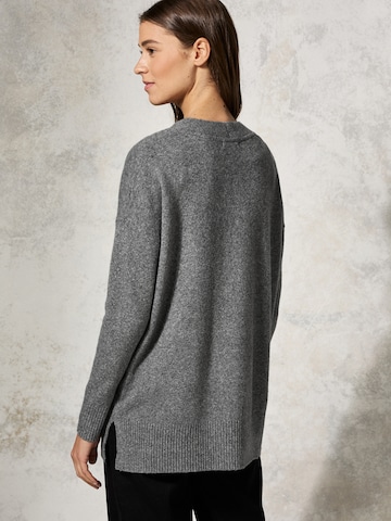 Cardigan CECIL en gris