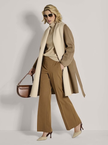 MADELEINE Tussenmantel in Beige