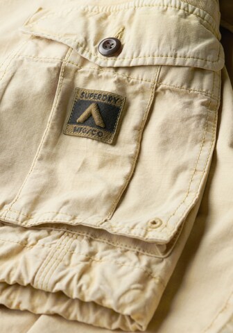 Loosefit Pantalon cargo Superdry en beige