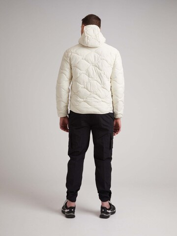 JACK1T Outdoorjas ' ORB1T Steppjacke ' in Wit