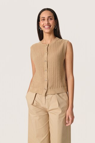SOAKED IN LUXURY Knitted vest 'Susanna' in Beige: front