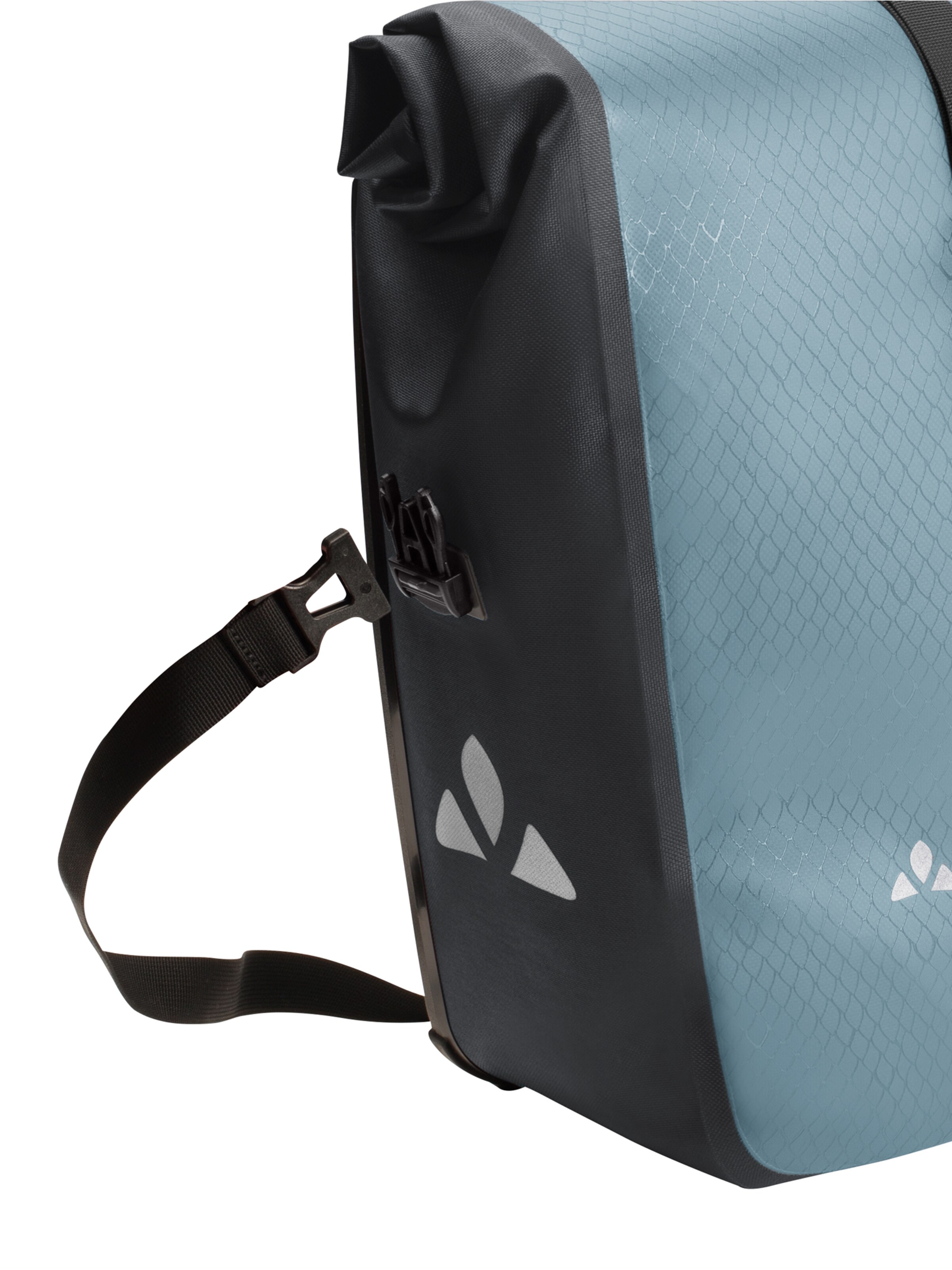 VAUDE Sports Bag 'Aqua Back' in Blue