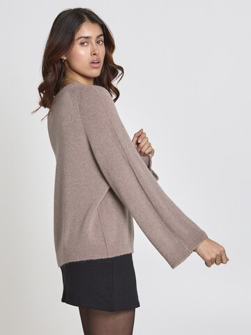 Lilavie Pullover 'Sophiaa' in Grau