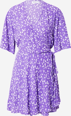 Robe d’été 'Kimberly' WEEKDAY en violet : devant