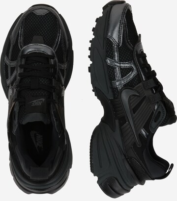 Nike Sportswear Matalavartiset tennarit 'V2K' värissä musta