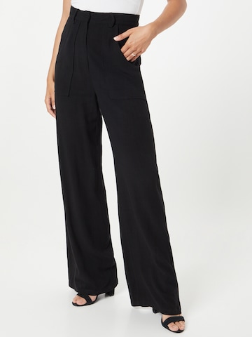 Wide leg Pantaloni de la Nasty Gal pe negru: față