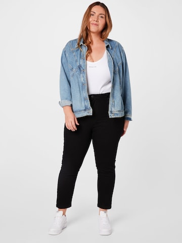 Cotton On Curve Slimfit Jeans i svart