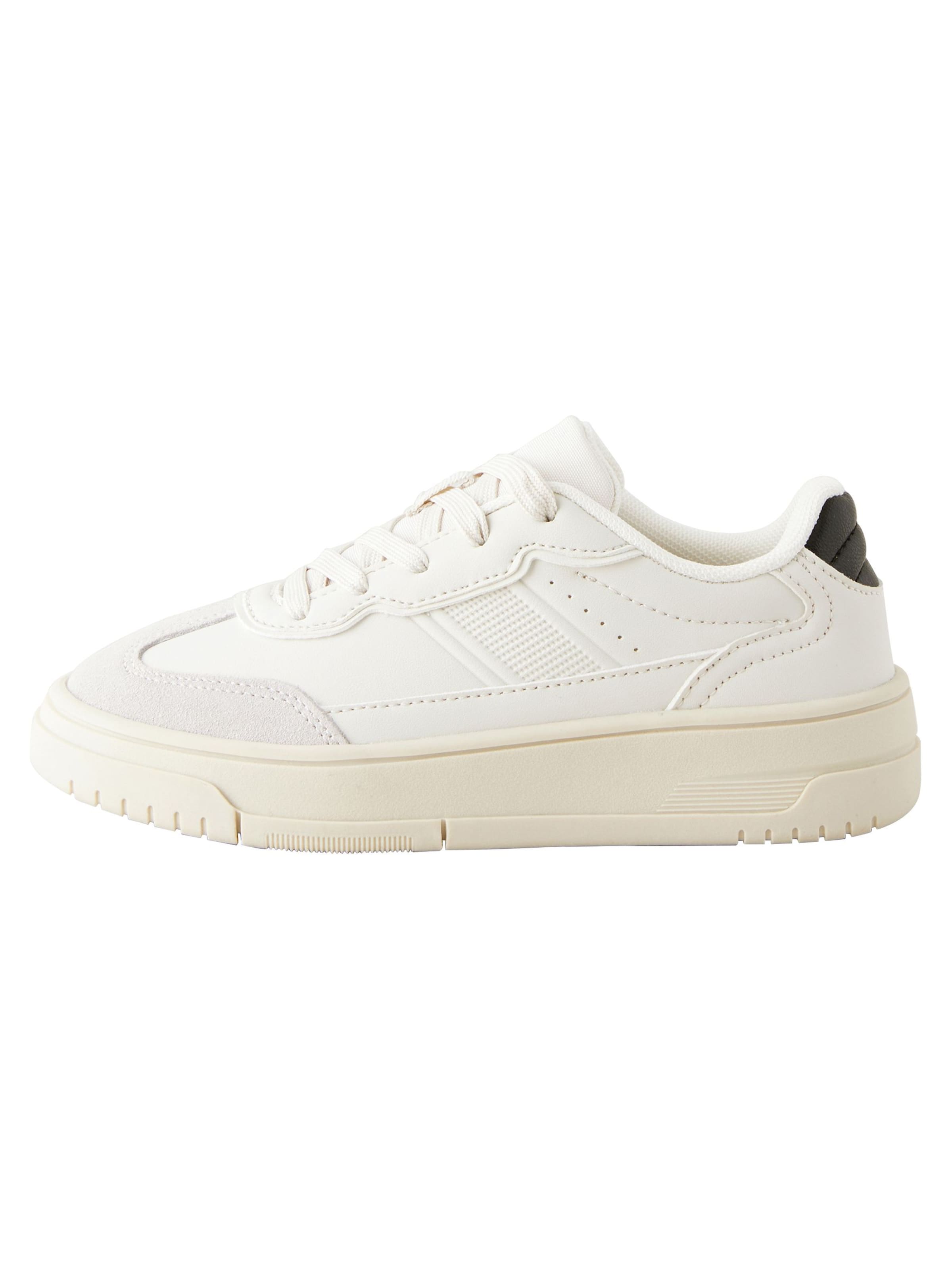 Baskets Next en blanc : devant