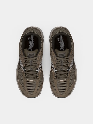 Nike Sportswear Ниски маратонки 'AIR MAX MOTO 2K' в кафяво