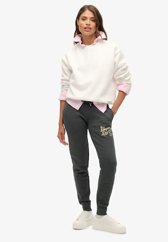 Superdry Tapered Broek 'LUXE' in Grijs