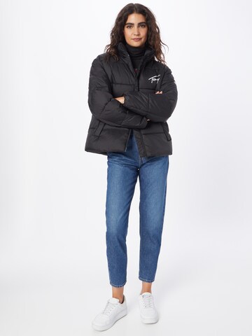 Giacca invernale di Tommy Jeans in nero