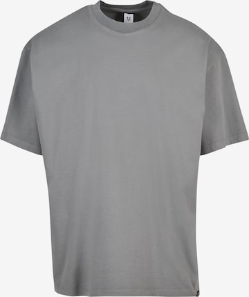 DEF Тениска в сиво: отпред