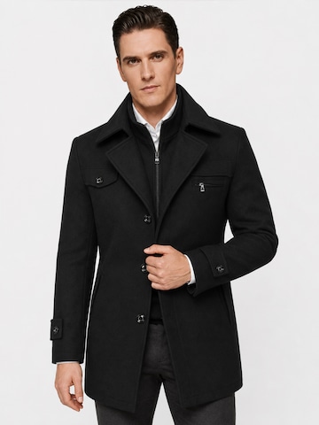 ALLTHEMEN Winter Coat 'Froststille' in Black: front