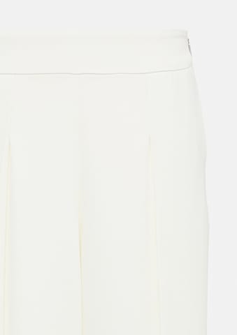 Wide Leg Pantalon à plis COMMA en blanc