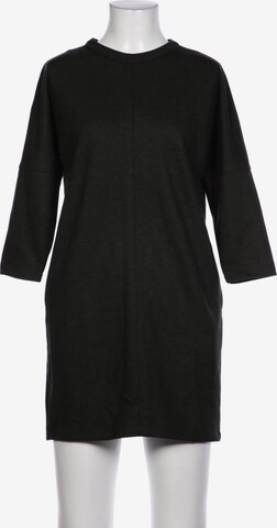 UNIQLO Dress in XS in Green: front