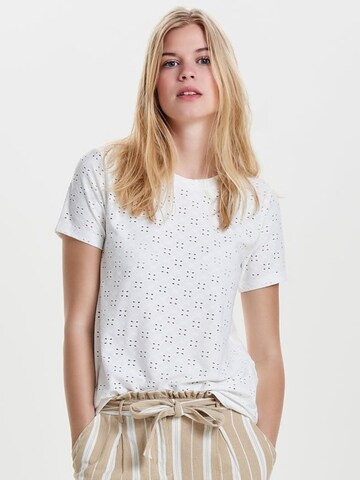 Tricou de la JDY pe alb: față