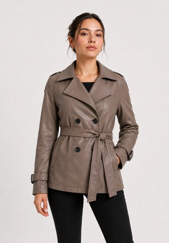 Elara Mantel in Beige: Vorderseite